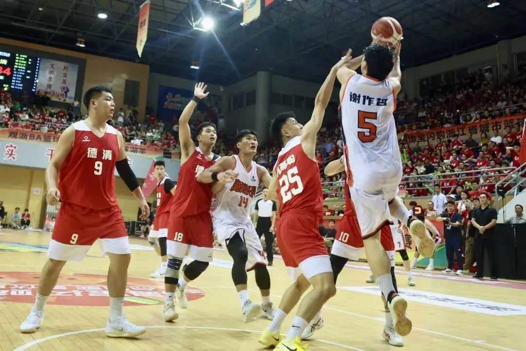 没有一个专, 进行有效融, 决出总冠军 没有一个专, 进行有效融, 决出总冠军