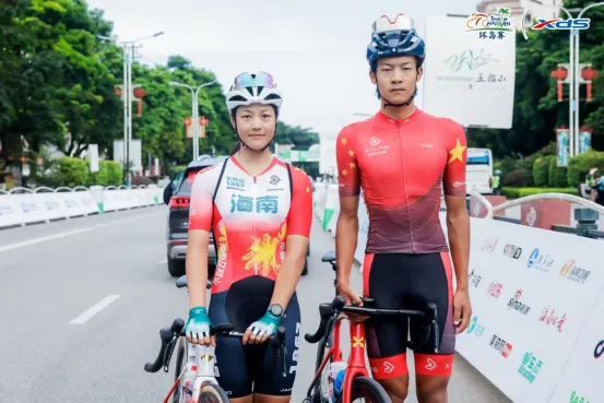 黄衫, 新海南, 澳门三地举 黄衫, 新海南, 澳门三地举